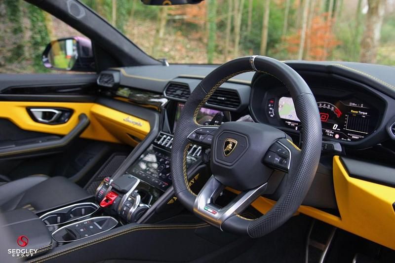 Used Lamborghini Urus 2023 Black SUV