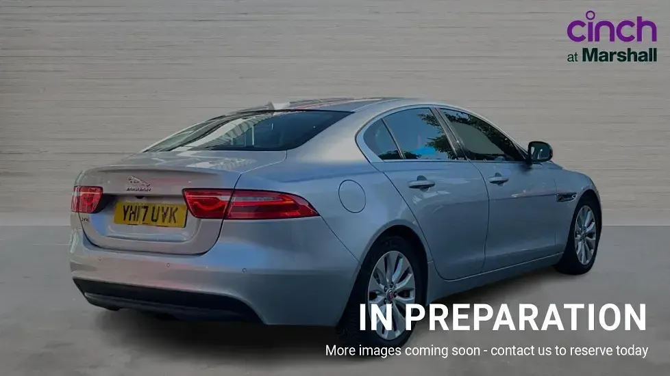 Used Jaguar XE Prestige 163 HP (119 kW) 2017 Silver Sedan