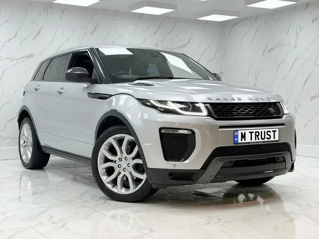 Used Land Rover Range Rover evoque HSE Dynamic 180 HP (132 kW) 2018 Silver SUV