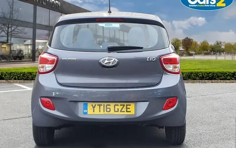 Used Hyundai i10 SE 87 HP (63 kW) 2016 Grey Hatchback