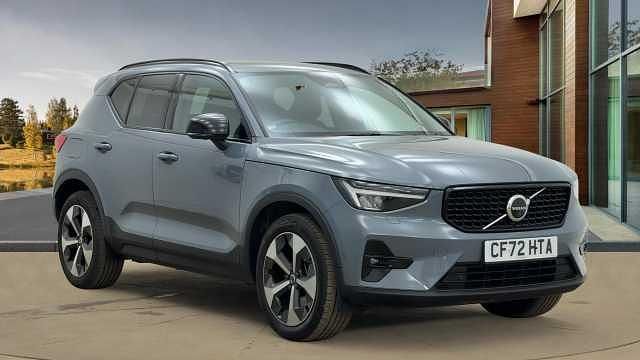 Used 2023 Volvo XC40 Ultimate SUV | £27,995 (Good price) - Image 1/4