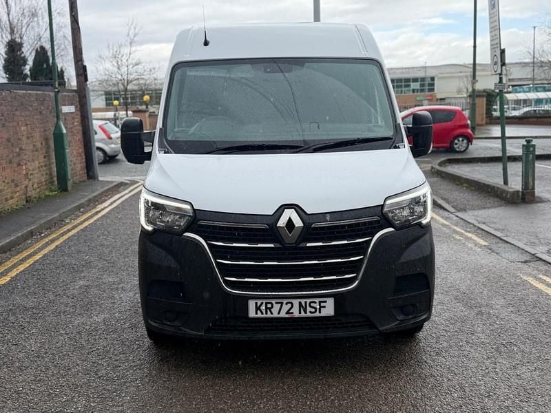 Used Renault Master 150 HP (110 kW) 2023 White MPV