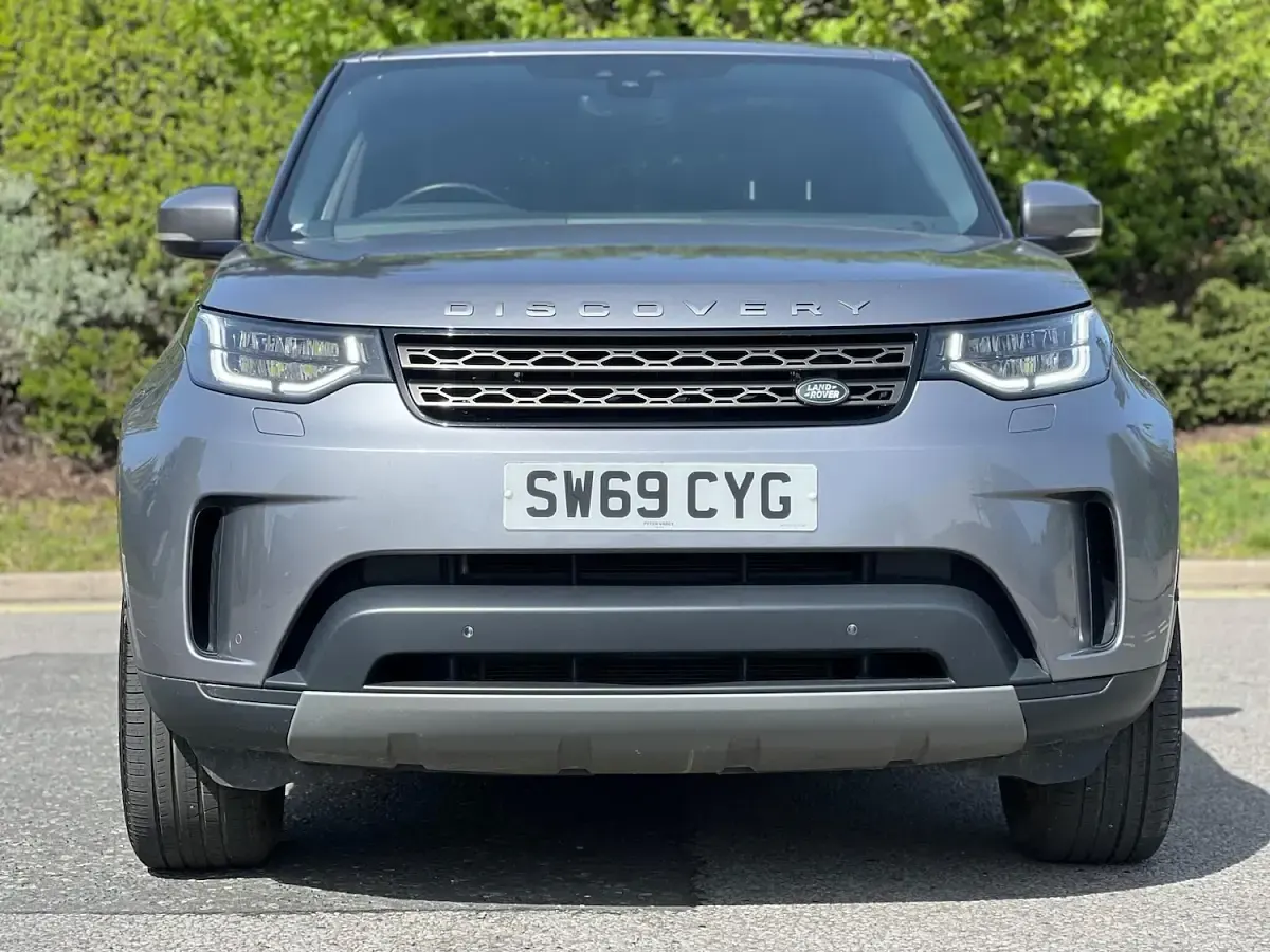 Used Land Rover Discovery SE 2019 Grey SUV