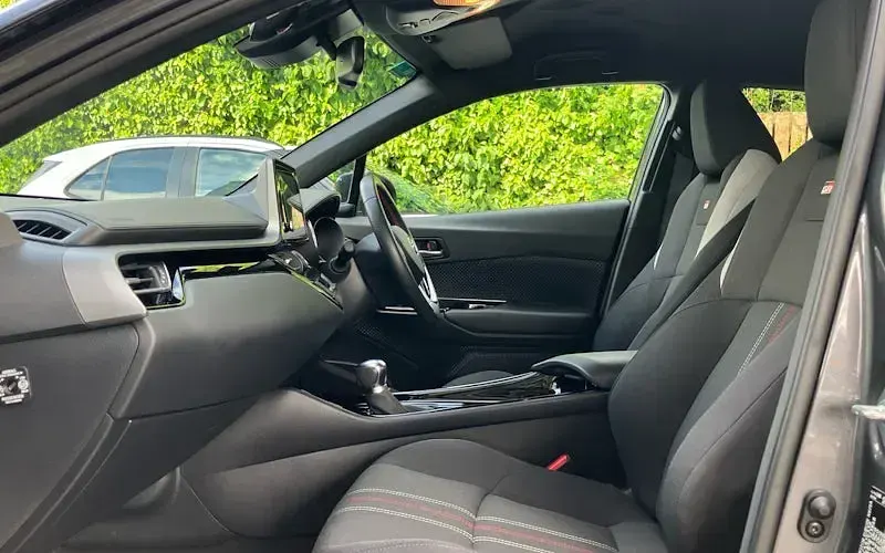 Used Toyota C-HR Sport 198 HP (145 kW) 2023 Grey SUV