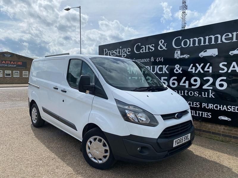 Usado Ford Transit Custom 100 HP (73 kW) 2015 Branco Van