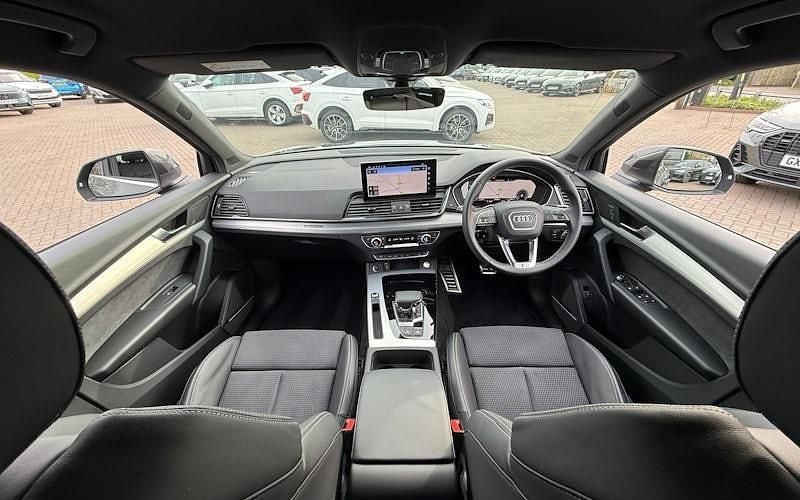 Used Audi Q5 S-Line 204 HP (150 kW) 2024 SUV