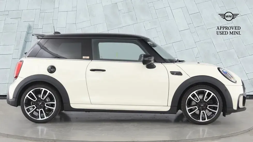 Used Mini Cooper S Sport 192 HP (141 kW) 2021 White Hatchback