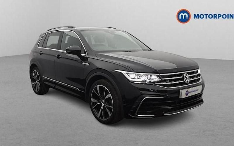 Usado VW Tiguan R-line 150 CV (110 kW) 2023 SUV