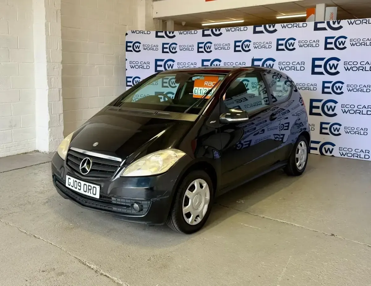 Used Mercedes A150 Classic 2009 Black Hatchback