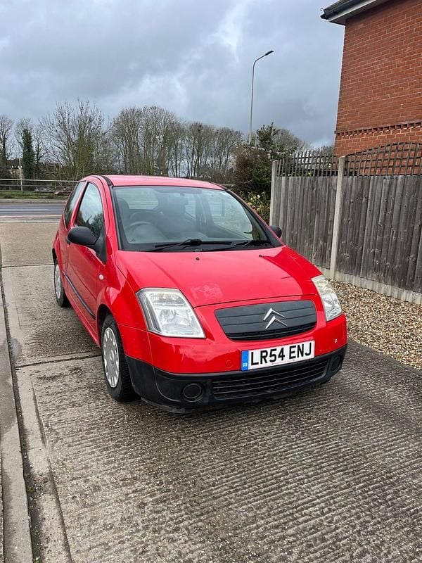 Used Citroën C2 60 HP (44 kW) 2004 Red Hatchback