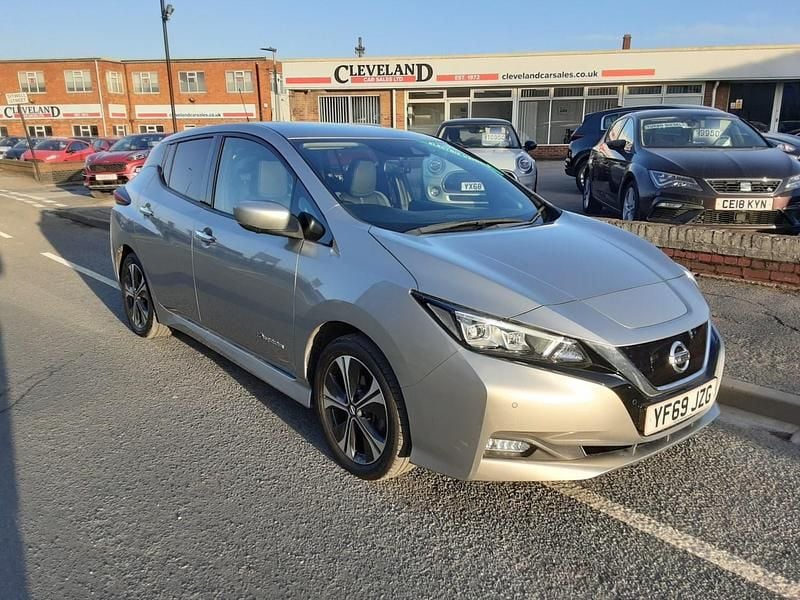 Silver Used 2019 Nissan Leaf Tekna Hatchback | £9,950 (A bit pricey) - Image 1/4