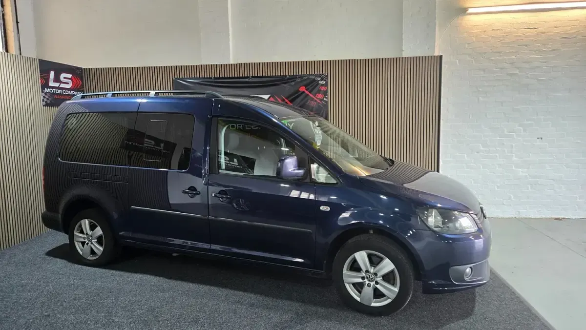 Used VW Caddy Life 2015 Blue MPV