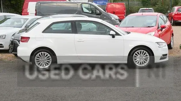 Used Audi A3 110 HP (80 kW) 2016 White Hatchback