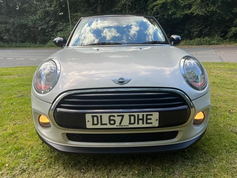 Used Mini Cooper D Hatch 2017 Silver Hatchback