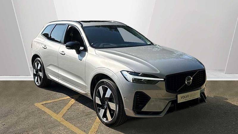 Used 2024 Volvo XC60 Plus SUV | £38,490 (Fair price) - Image 1/3