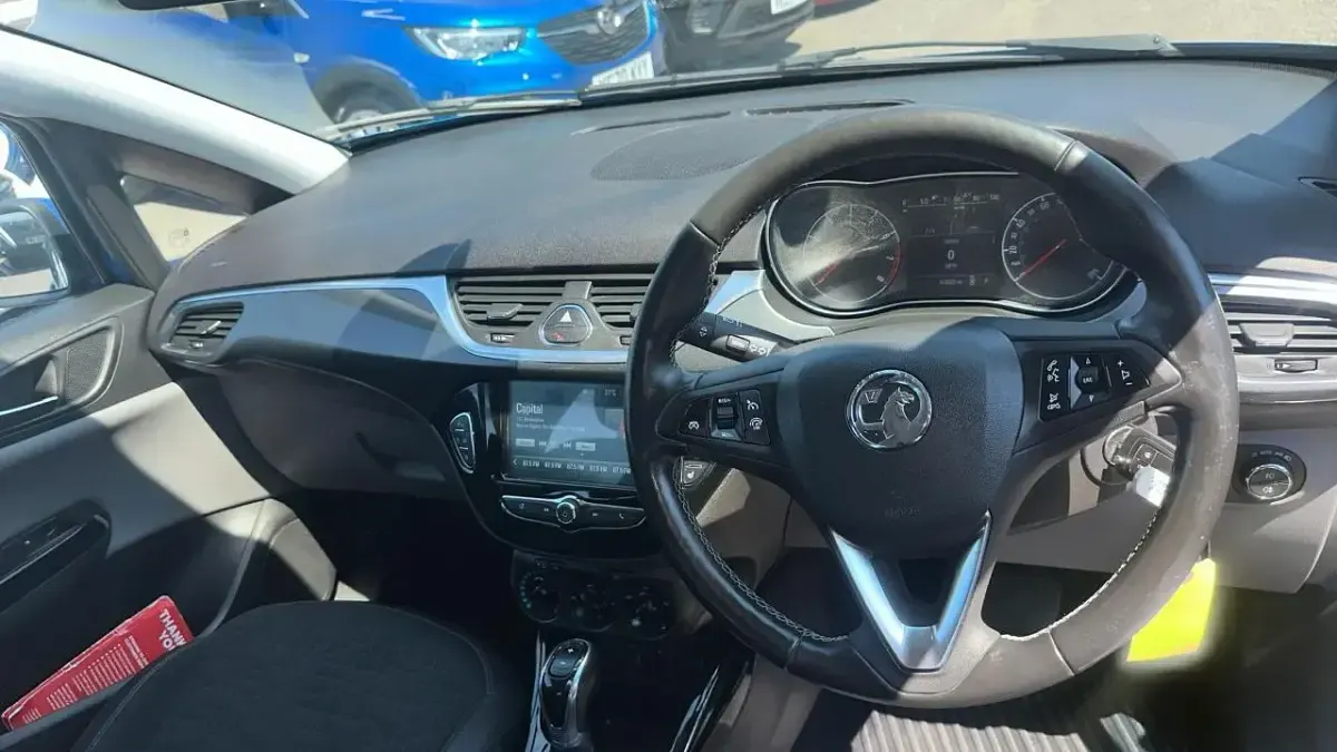 Used Vauxhall Corsa 89 HP (65 kW) 2018 Blue Hatchback