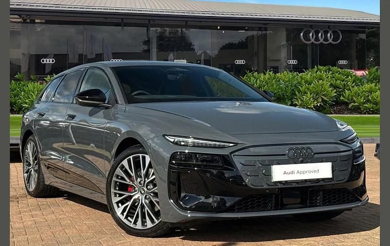 Used Audi e-tron Comfort 210 kW (286 HP) 2025 Grey SUV