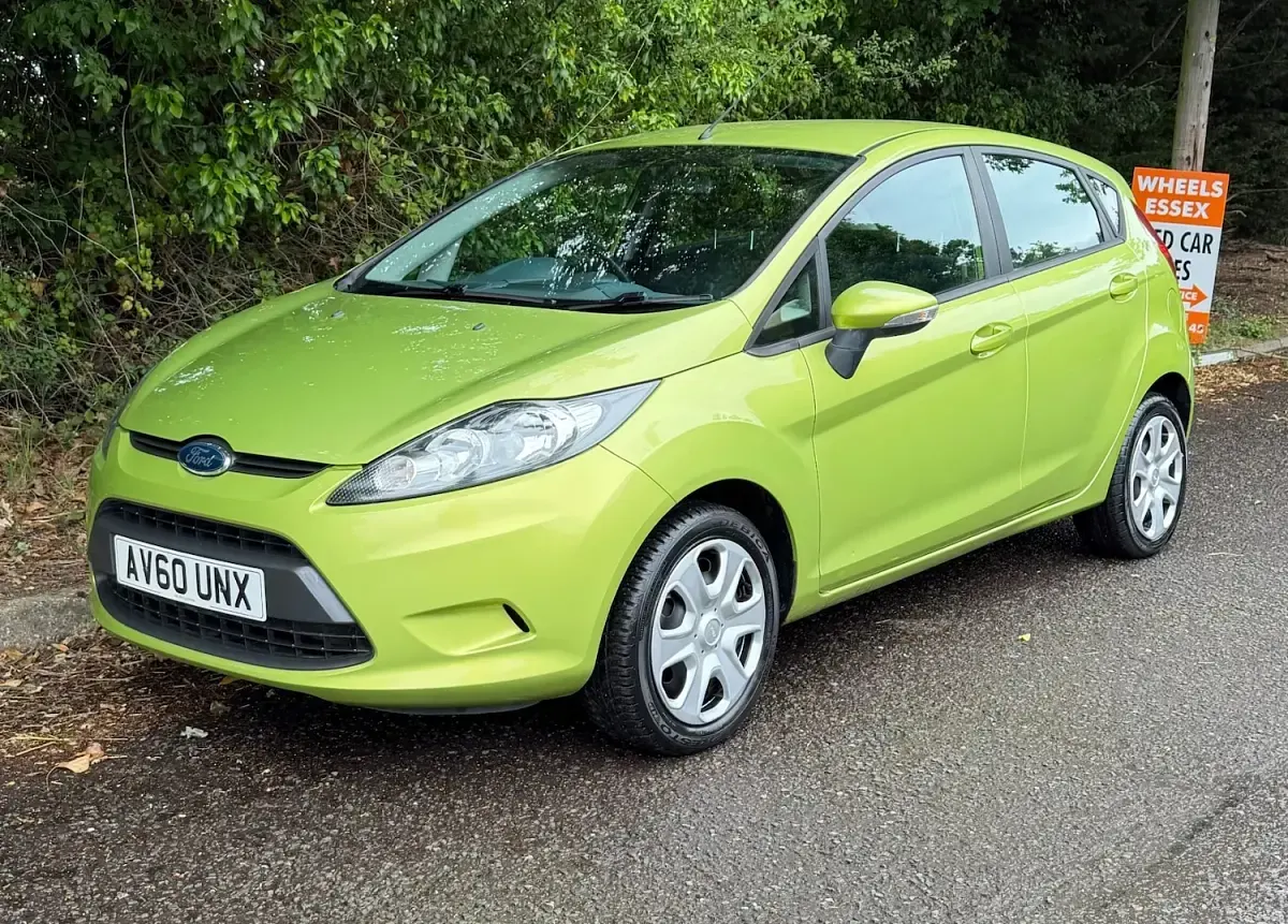 Used Ford Fiesta 2011 Green Hatchback