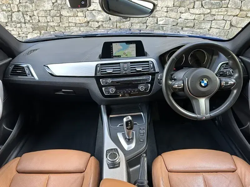 Used BMW 118 M Sport 150 HP (110 kW) 2019 Blue Hatchback