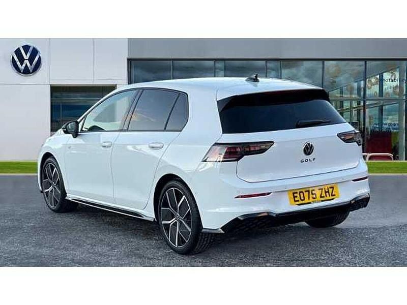 New VW Golf VIII 150 HP (110 kW) 2025