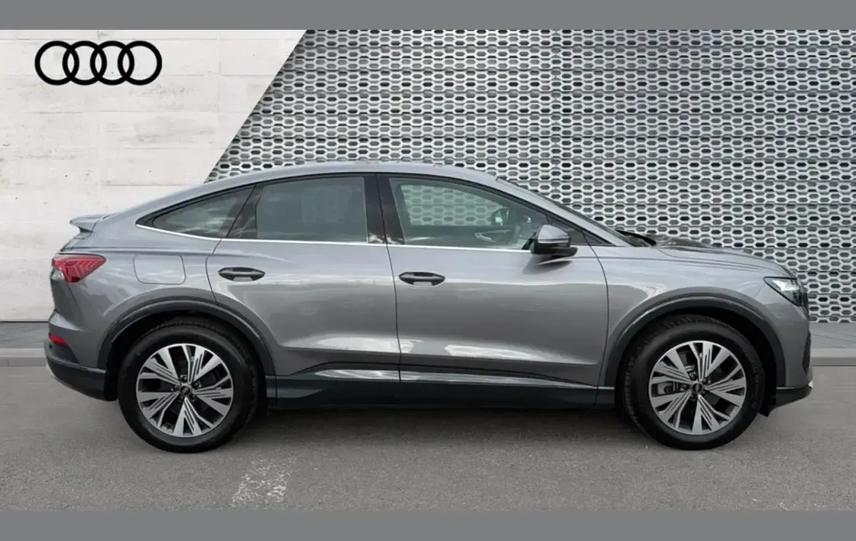 Used Audi Q4 e-tron Sport 210 kW (286 HP) 2025 Grey SUV