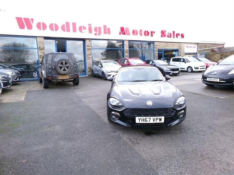 Used Fiat 124 Spider Lusso 140 HP (102 kW) 2017 Black Cabriolet