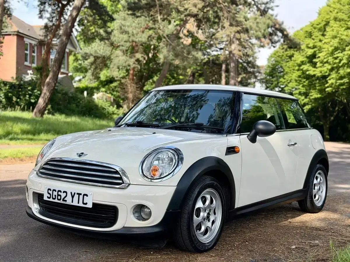 Used Mini ONE Hatch 2012 White Hatchback