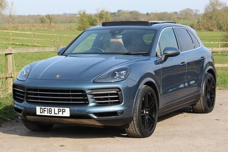 Blue Used 2018 Porsche Cayenne SUV | £27,450 (Expensive) - Image 1/4