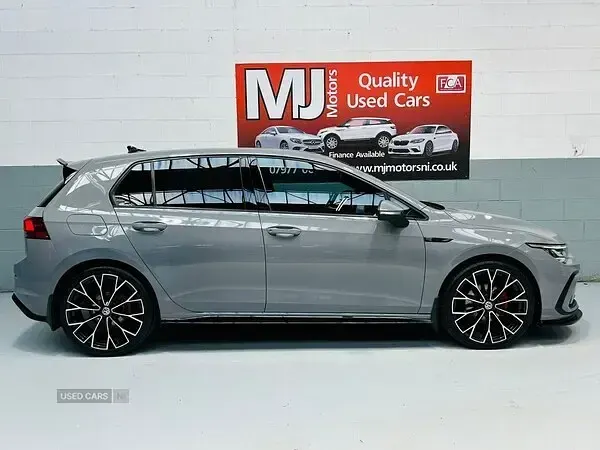 Used VW Golf VIII R-line 150 HP (110 kW) 2022 Grey Hatchback