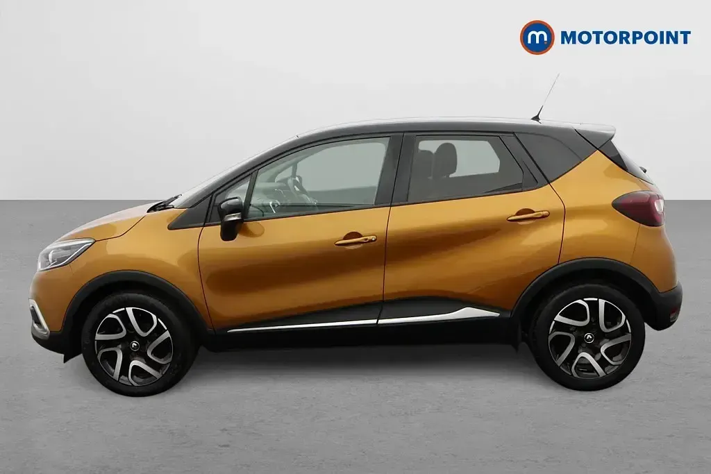 Used Renault Captur Iconic 90 HP (66 kW) 2019 Orange/black SUV