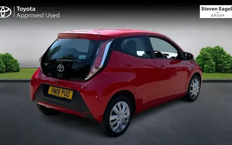 Used Toyota Aygo X-play 69 HP (50 kW) 2018 Hatchback