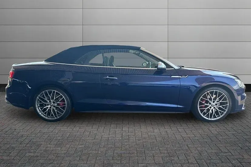 Used Audi S5 Cabriolet Design 349 HP (256 kW) 2017 Navarra blue Cabriolet