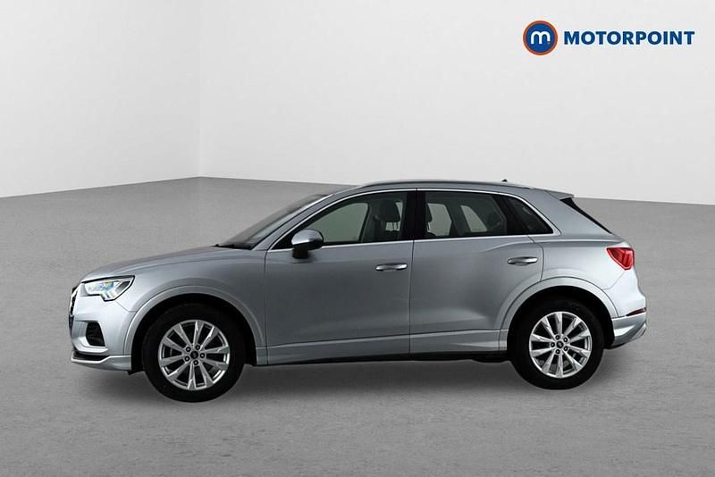 Begagnad Audi Q3 Sport 2021 Silver SUV