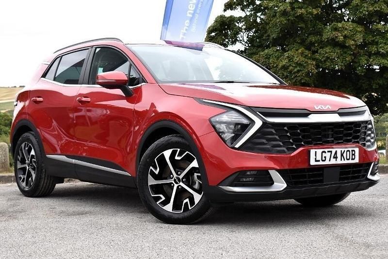 Red Used 2024 Kia Sportage 3 SUV | £24,997 (Good price) - Image 1/3