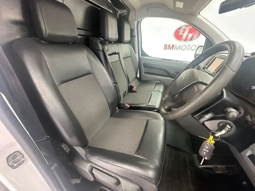 Used Citroën Dispatch 2020 White MPV