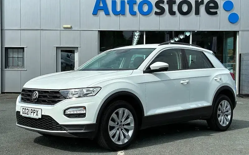 Used VW T-Roc SE 110 HP (80 kW) 2021 SUV
