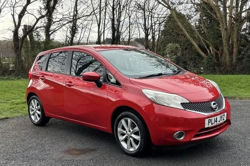 Used Nissan Note Acenta 98 HP (72 kW) 2014 Red Hatchback