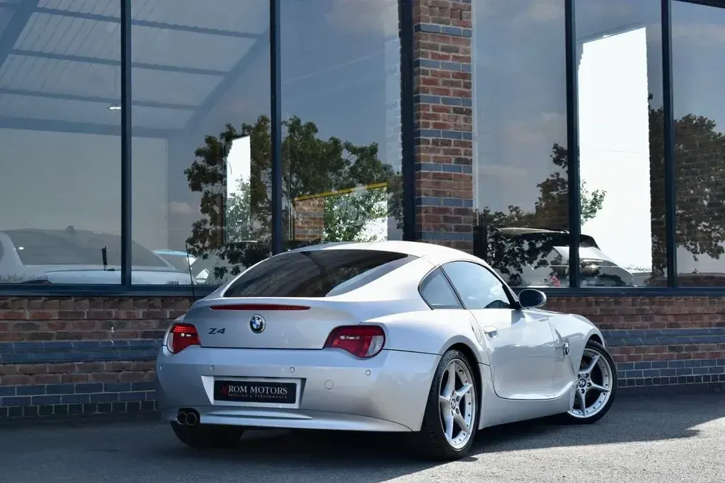 Used BMW Z4 Sport Line 265 HP (194 kW) 2007 Silver Coupe