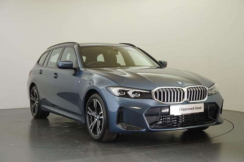 Blue Used 2025 BMW 330e M Sport Estate | £41,999 (Fair price) - Image 1/4