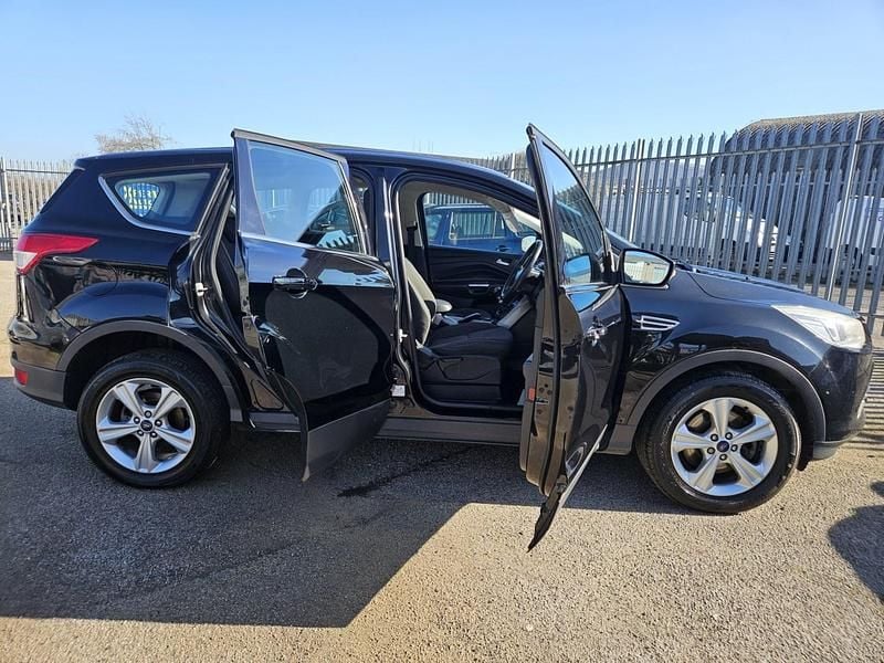 Used Ford Kuga Zetec 140 HP (102 kW) 2014 Black SUV