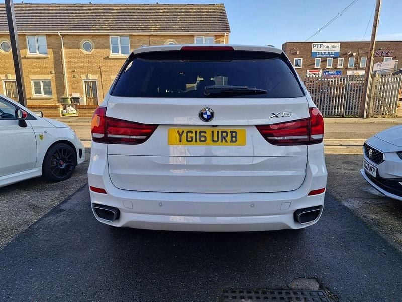 Used BMW X5 M Sport 258 HP (189 kW) 2016 White SUV