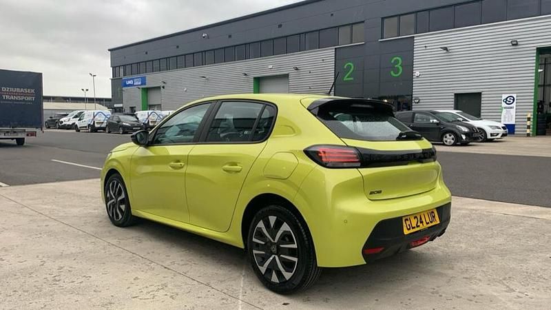 Second-hand Peugeot 208 Active 74 CP (54 kW) 2024 Hatchback