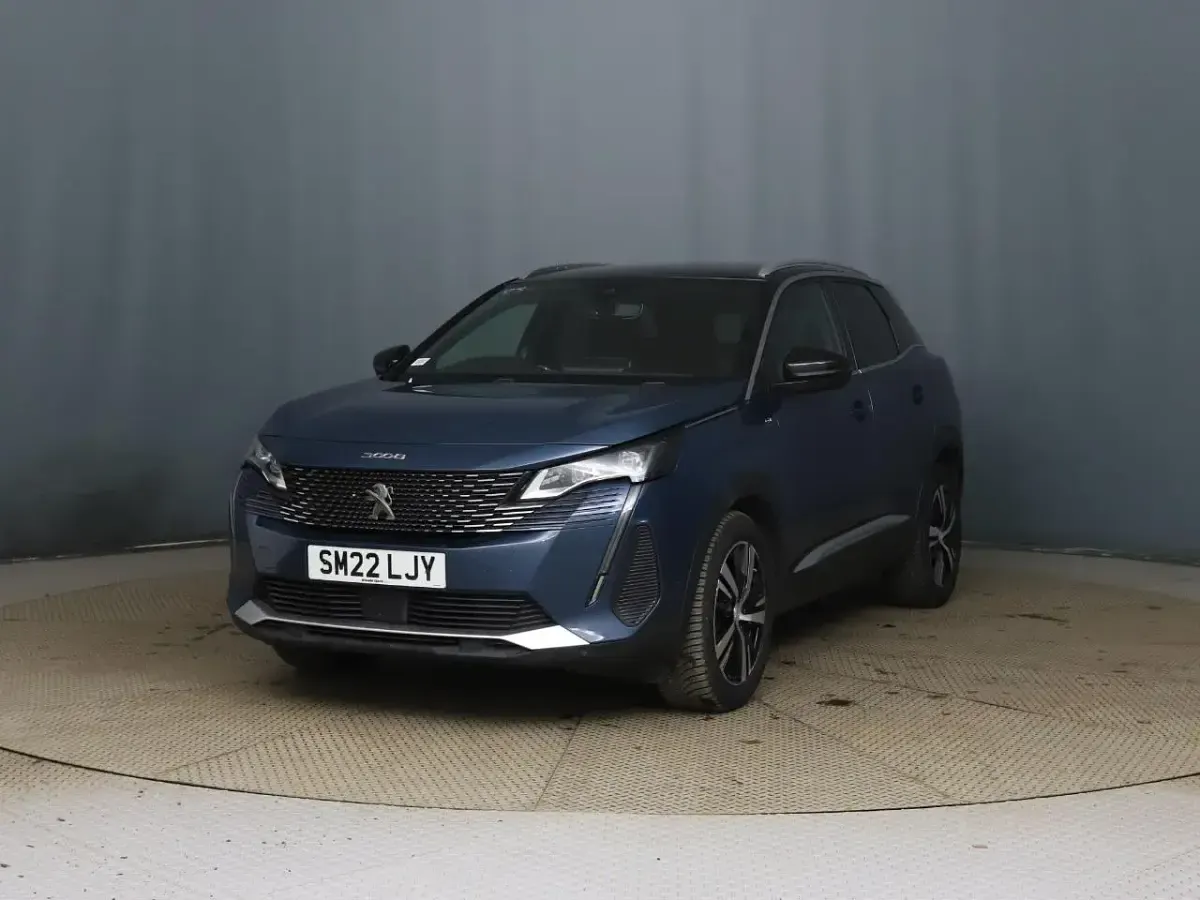 Used Peugeot 3008 GT 131 HP (96 kW) 2022 Blue SUV