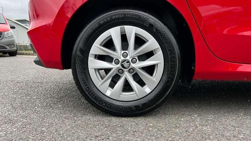 Used Skoda Fabia SE 95 HP (69 kW) 2025 Velvet red metallic Hatchback