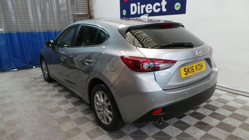 Used Mazda 3 165 HP (121 kW) 2016 Silver Hatchback