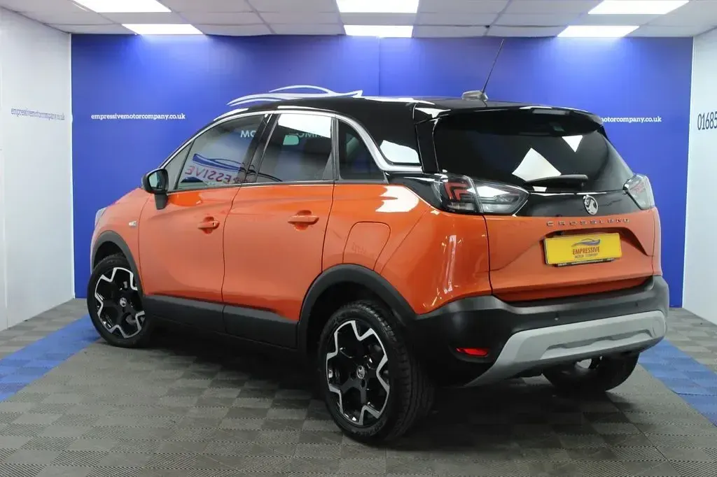 Used Vauxhall Crossland Elite 110 HP (80 kW) 2021 Orange SUV