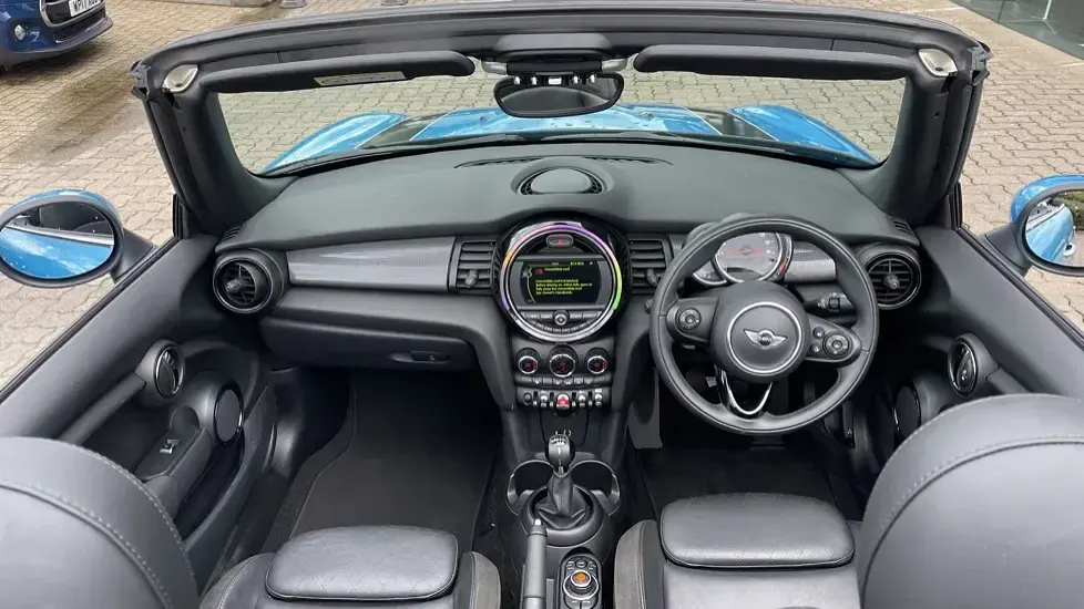 Used Mini Cooper Cabriolet 134 HP (98 kW) 2018 Blue Cabriolet