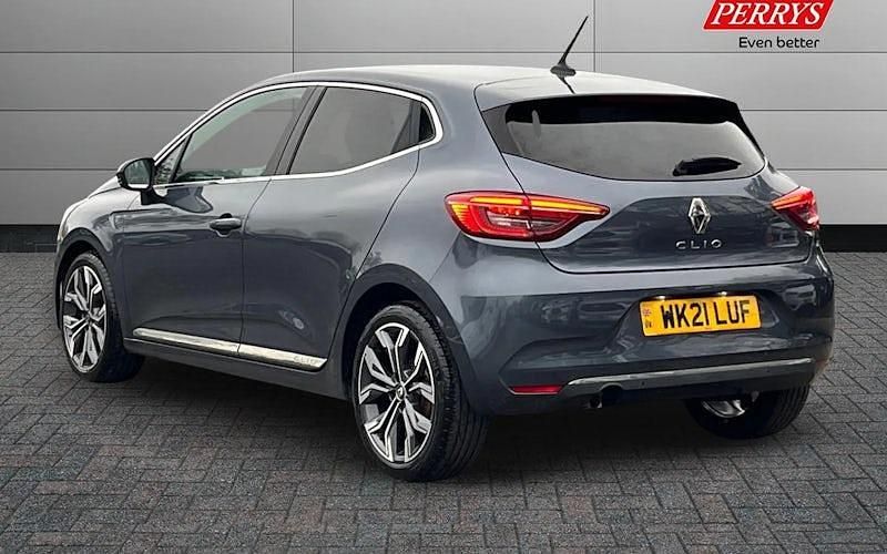 Used Renault Clio V Version S 90 HP (66 kW) 2022 Hatchback