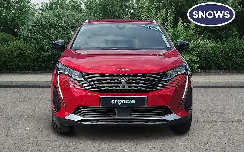 Used Peugeot 3008 Allure Premium 224 HP (164 kW) 2022 Red SUV