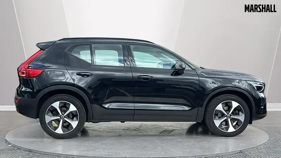 Used Volvo XC40 Plus 197 HP (144 kW) 2024 Black SUV
